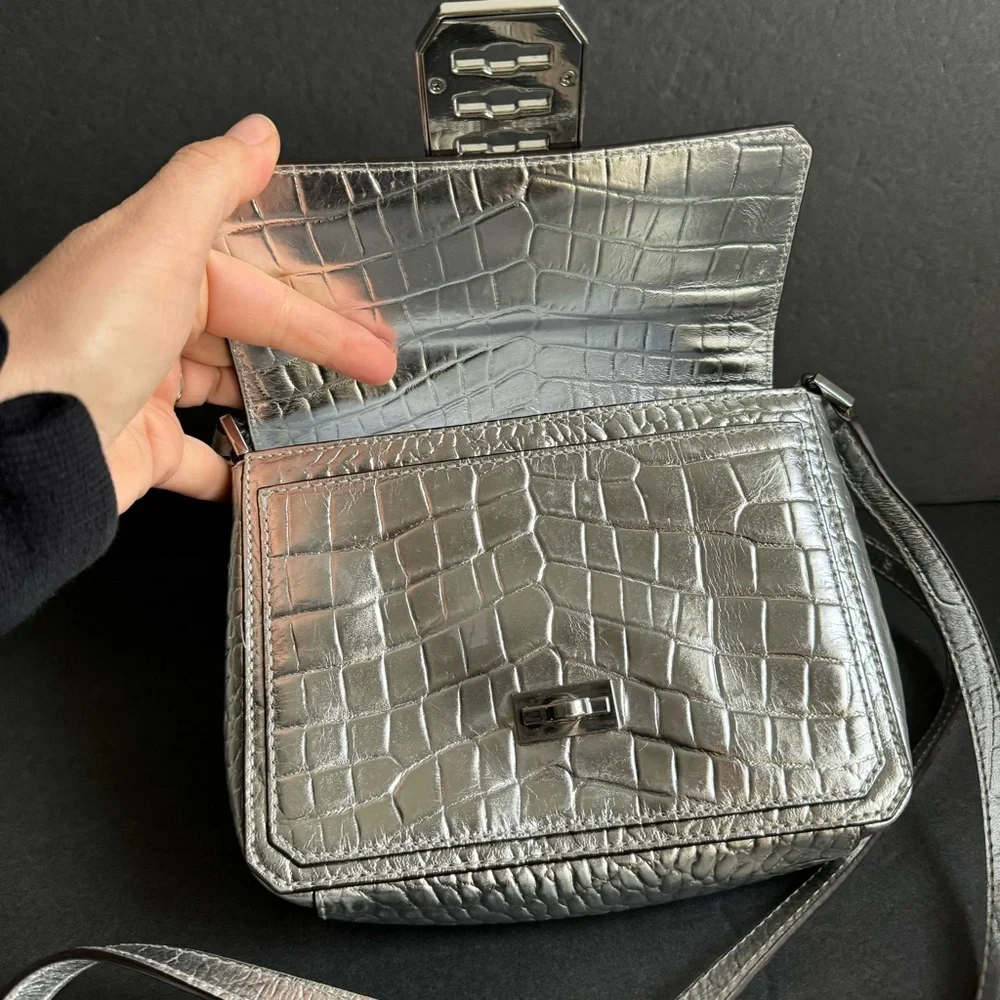 Michael Kors Silver Croc Embossed Crossbody Bag Mila Purse‎ Metallic Crocodile